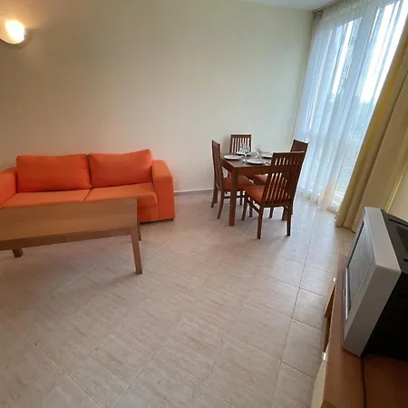 Аpartment In The Sunny Beach Pollo Resort דירה סאני ביץ'